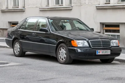 File:Mercedes-Benz W 140 (1991–1994) Wien 26 July 2020 JM (2).jpg -  Wikimedia Commons