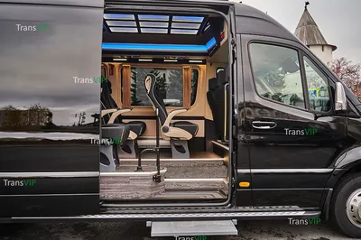 Аренда чёрного Mercedes-Benz Sprinter 516 NEW VIP с водителем в Казани