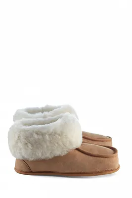 ❇️ С чем носить угги Ugg? С чем сочетать уги? Модно ли носить угги? Луки с  уггами