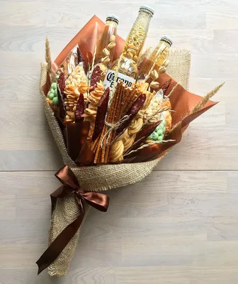 Pin by z_o_r_i_n_a on Bouquets. Букеты | Food bouquet, Man bouquet, Sweet  bouquet