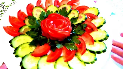 Украшения из огурца и помидора! Decoration of tomato and cucumber! - YouTube