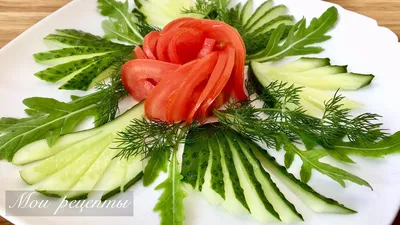 Роза из Помидора. Красивая Нарезка из Огурца и Помидора! Tomato Rose -  YouTube