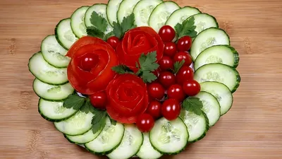 Салат из помидоров с огурцом и луком - пошаговый рецепт с фото на Повар.ру