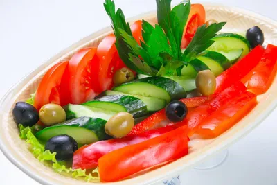 Салат из огурцов, помидоров и сыра - пошаговый рецепт с фото на Повар.ру