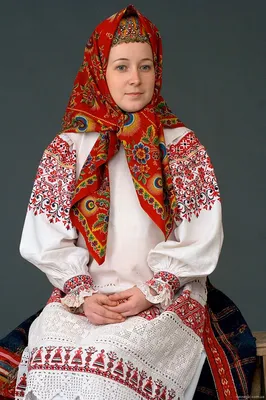 Traditional Russian costume | Модные стили, Этнические наряды, Народный  костюм
