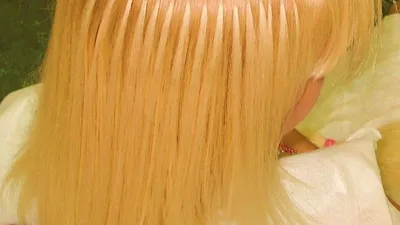Как делается коррекция нарощенных волос? | WMJ.ru