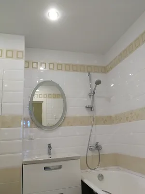 Натяжной потолок в ванную и туалет: цены в СПб | \"Потолки Нева\"