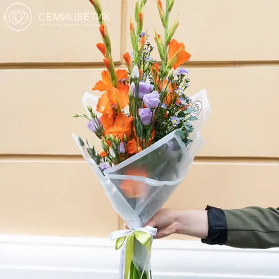 Какой букет подарить учителю на 1-е сентября | Рекомендации от флористов  Семицветик