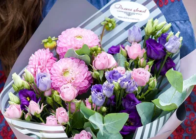 Цветы с доставкой, букеты на 1 сентября в Минске: фото, цена