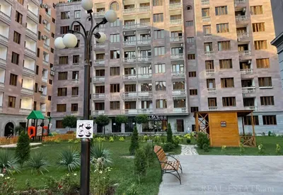 Аренда квартир в Ереване, Арабкир, Адонц ул | Realtors.am