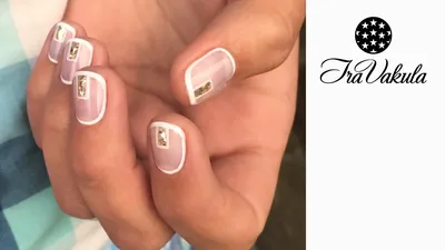 Golden Glitter with white border Nail Art - Дизайн ногтей: Золотые блестки  с белой окантовкой | Ногти, Золотые блестки, Идеи для ногтей