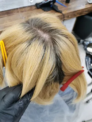 Окрашивание блонд корни + 1 тон (фото до и после) в исполнении мастера Юлии  Швайцер - Салон красоты MONTANA