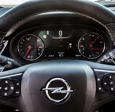 Обзор Opel Insignia - Драйв