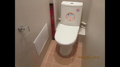 Отделка туалета пластиком. Секреты установки унитаза - YouTube