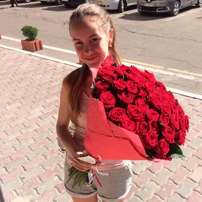 61 красная роза Гран При 60 см - купить цветы с доставкой | BUKETLAND
