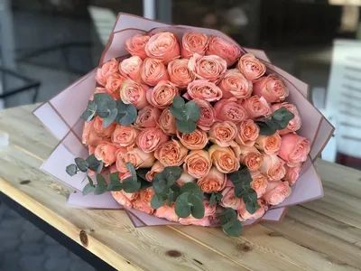 Букеты пионовидной и кустовой розы в Шостке
