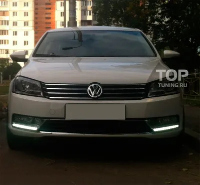 Дневные ходовые огни LED Star на VW Passat B7