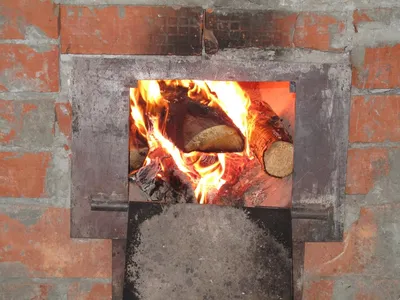 Кирпичная печь для дачи: обогрев загородного дома
