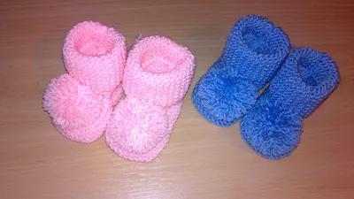 Baby booties, knitting, booties for nachinayuschih.Vyazanye + booties for  newborns. - YouTube