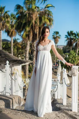 Свадебное платье в греческом стиле Ennis | Купить свадебное платье в салоне  Валенсия (Москва)