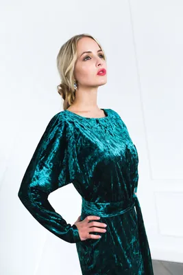 Купить платье рыбка из бархата, изумруд в интернет магазине mirplatev.ru  недорого, от 9900.0000 рублей