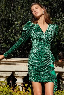 Модные бархатные платья - 11 лучших моделей и советы, с чем их носить
