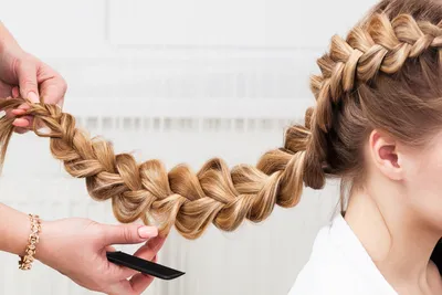 Плетение кос ✏ Записаться в салоне Ирис Красногорск, Нахабино