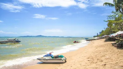 Пляж Джомтьен (Jomtien beach) в Паттайе