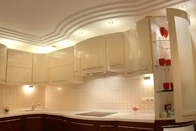 Подвесной потолок из гипсокартона на кухне фото