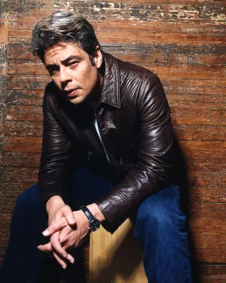 Фотографии Бенисио Дель Торо ○ Benicio Del Toro – 47 альбомов | Фотосессия,  Тор, Альбом