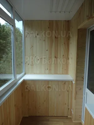 Встроенный шкафчик на балконе в Хрущевке. Отделка дерево | Балкон, Дом,  Отделка деревом