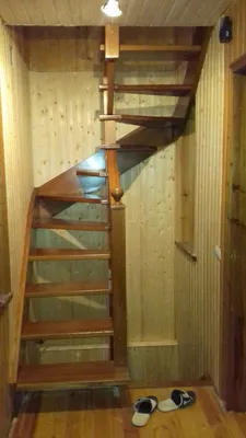 Полувинтовая деревянная лестница - Новая Лестница