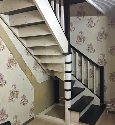 Полувинтовая лестница из бука и сосны ЛС-1080 - купить в Москве, цена от  221000 руб.