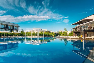 Отель с бассейном в Крыму — лучший отель Коктебеля с бассейном «LEXX»
