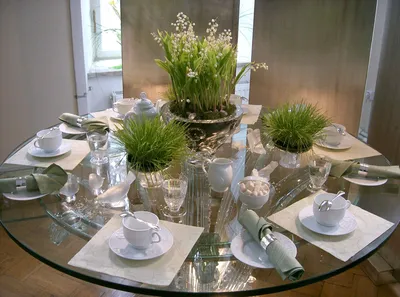 Украшение стола: как красиво оформить праздничный стол своими руками, декор  и цветовые решения, как украсить в домашних условиях, правила сервировки
