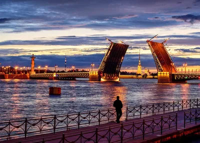 Джаз под разводными мостами - водная прогулка: расписание, цены, билеты  онлайн