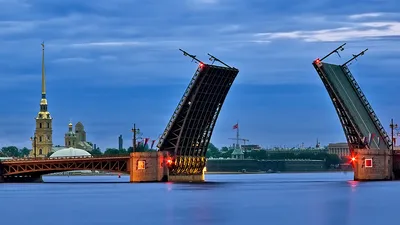 ВОДНЫЕ ПРОГУЛКИ: Ночь разводных мостов с музыкальной программой