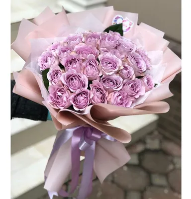 Заказать Букет из 31 розы Мемори Лейн с доставкой по Одессе - Квіткова  Майстерня Floristella