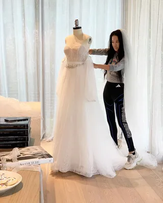 Свадебное платье от Вера Вонг,Vera Wang,весільна сукня Віра Вонг, 14 р: 5  000 грн. - Свадебные платья Винница на Olx