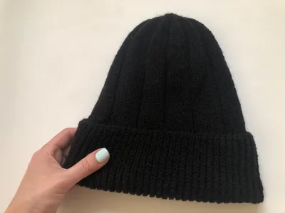 Простая мужская шапка спицами — uzelok