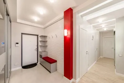 Строительное бюро ФормаФорм - Идеальный цвет для узкого коридора – белый:  визуально увеличивает пространство. Другие варианты — голубой, бледно- сиреневый, кофе с молоком. Главное, пусть потолок и пол отличаются от стен  на несколько