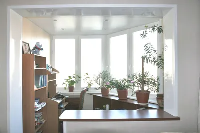 Объединение балкона с комнатой, кухней | стоимость в Брянске
