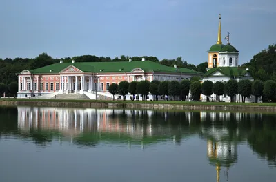 Старинные усадьбы в окрестностях Москвы