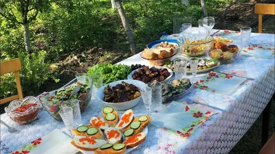 ПРАЗДНИЧНЫЙ СТОЛ на ДЕНЬ РОЖДЕНИЯ на природе. Летнее меню. Закуски, САЛАТЫ,  шашлык. Рецепты. - YouTube