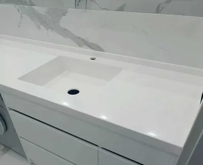 Столешница из искусственного камня Tristone A-104 Pure White в Москве