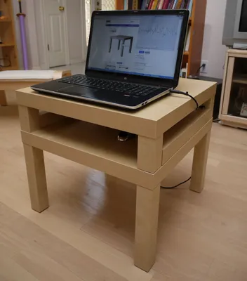 Стол для ноутбука из двух неудобных столиков от IKEA на портале Сделай сам
