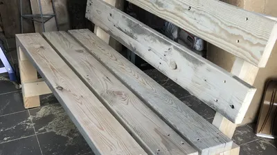 Резные и просто деревянные скамейки - изящество на вашей даче | Блог DG-Home