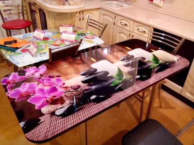 Кухонный раздвижной стеклянный стол с фотопечатью