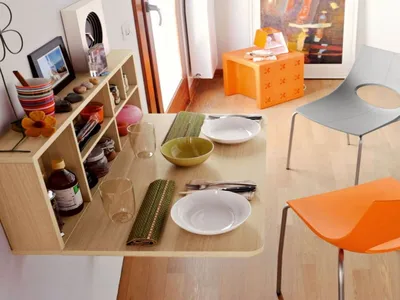 Компактный кухонный стол для маленькой кухни - 64 фото