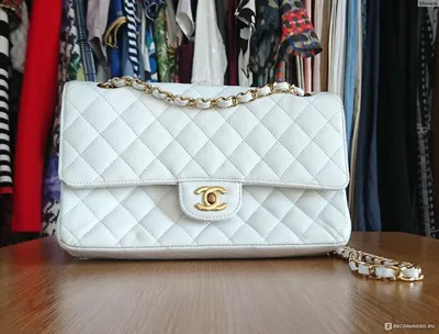 Женская сумка из натуральной кожи Chanel Classic Flap Bag - «Я гонялась за  ней по всем модным столицам мира, а нашла в итоге в банановой республике.  Что умеет сумка за 4.5 тыс